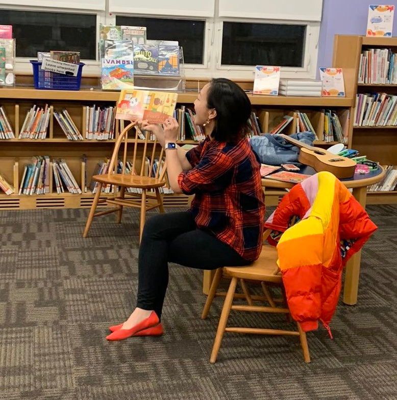 Donate a Bilingual Book to a Public Library